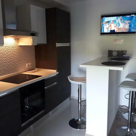 Apartman Skribulja Zupanja Exterior photo